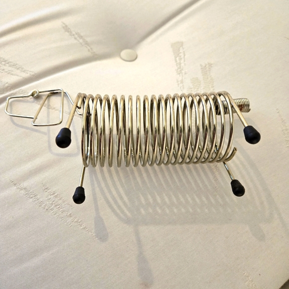 Rare, Retro, Vintage Gold Tone Metal Coil/Spiral Dog Desk Caddy, Letter Holder - Picture 8 of 12